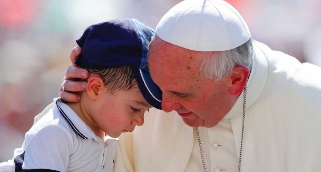 “Não devemos ter medo da bondade, da ternura.” – Papa Francisco