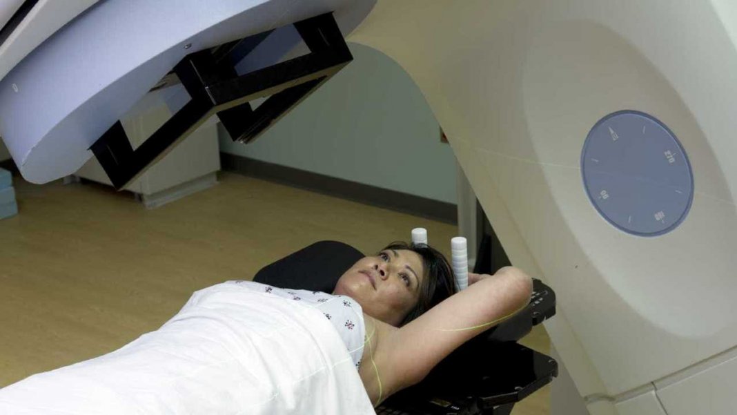 Equipamento de Radioterapia que elimina o tumor em uma só sessão