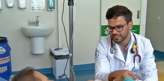 Curado do câncer agora ele é médico e cuida de crianças com a doença