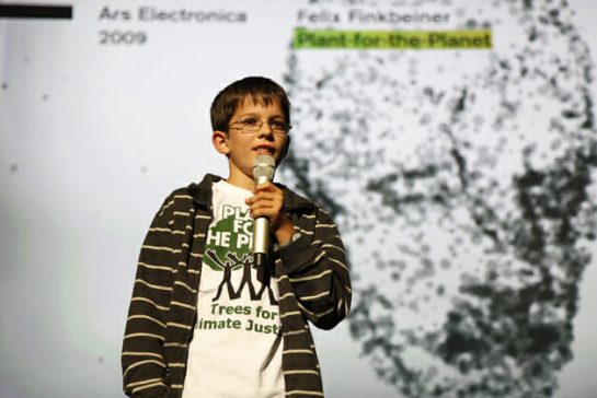 sabervivermais.com - Aos 12 anos, ele já tinha plantado 1 milhão de árvores. Aos 20, sua meta é plantar 1 trilhão