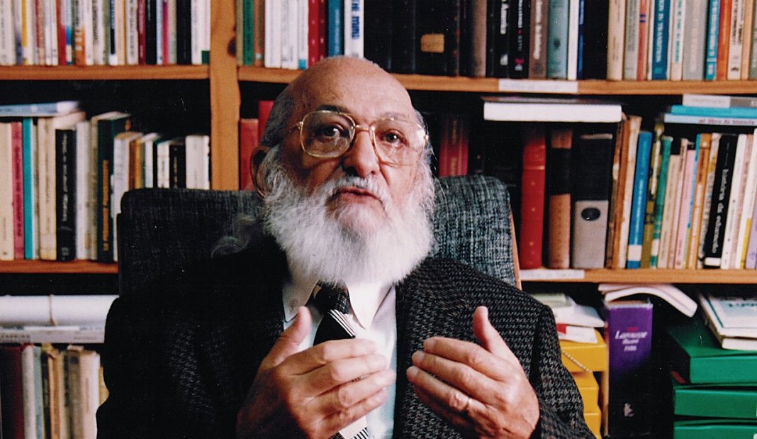 Paulo Freire é terceiro teórico mais citado em trabalhos acadêmicos no mundo