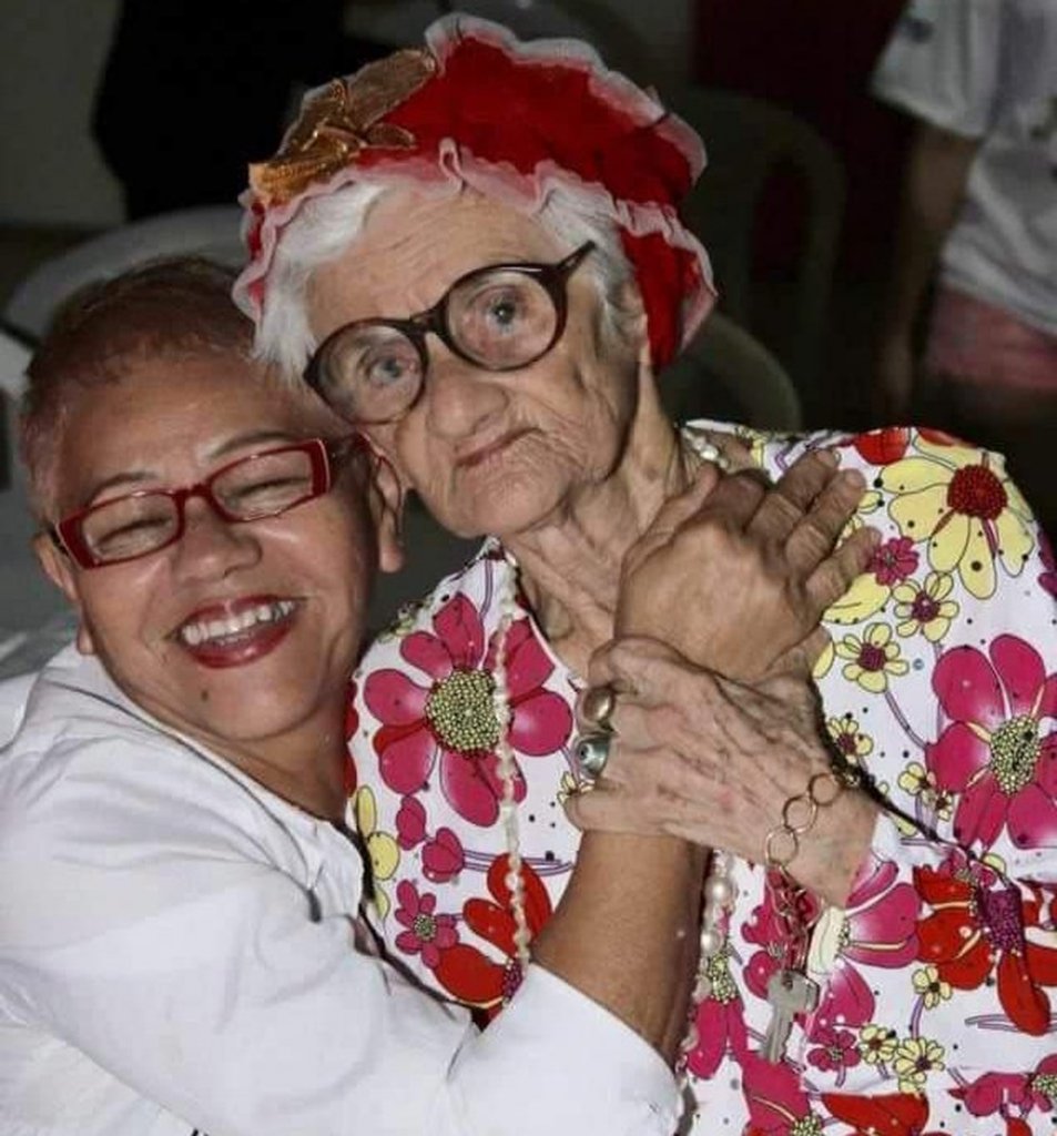 sabervivermais.com - Aos 91 anos, idosa dança nas noites de Campina Grande: "Saio de casa doente e volto saudável"