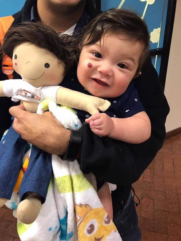 sabervivermais.com - Mulher faz bonecas com as mesmas deficiências e doenças que as crianças, e o resultado é lindo!