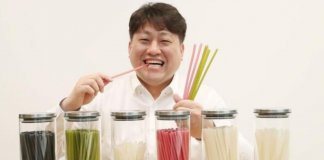 Os coreanos criam canudos comestíveis à base de arroz. Eles querem eliminar 100% o uso de plástico