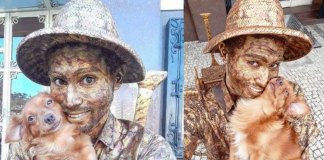 Cadelinha faz estátua viva com dono em Fortaleza e viraliza na net