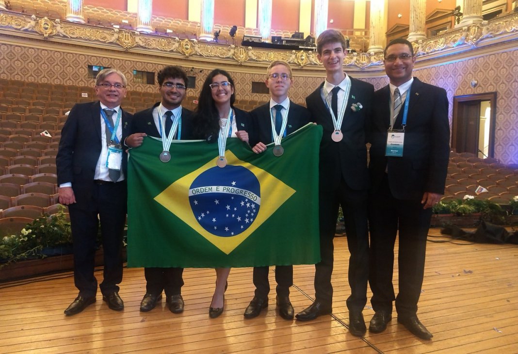 O bom desempenho de cearenses na Olimpíada Internacional de Química: Ouro, prata e bronze