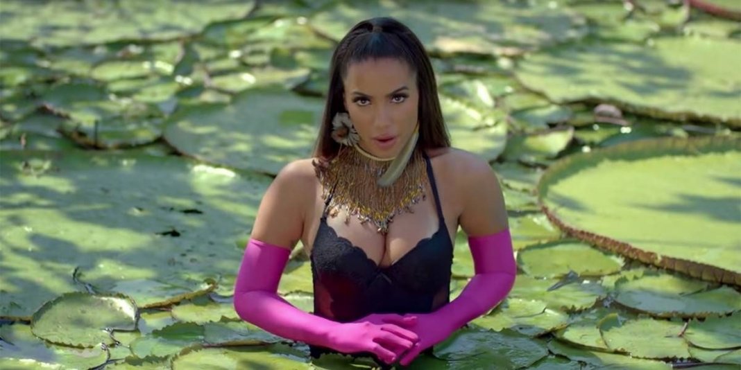 Anitta protesta em defesa da Amazônia: ‘Pode mandar ameaça e xingar, não me preocupo’