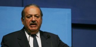 Pobreza se combate com trabalho, não “com caridade” diz Carlos Slim