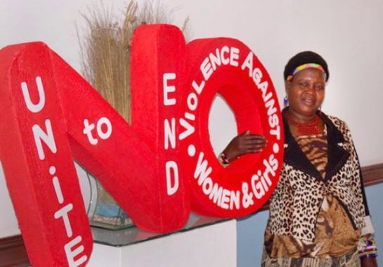 sabervivermais.com - Chefe Tribal Feminina do Malawi, anula mais de 2.500 casamentos infantis