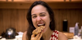 Julia Mendes ensina receita de Cookie light: ‘É possível comer doce sem abrir mão do sabor’