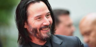 Keanu Reeves financia secretamente hospitais infantis, pesquisas sobre câncer e muito mais