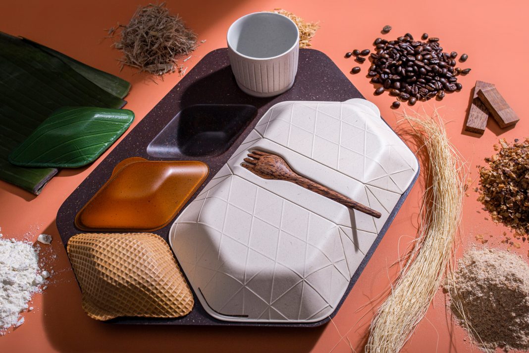 Embalagem biodegradável feita de arroz, café e coco: a evolução para acabar de vez com plástico