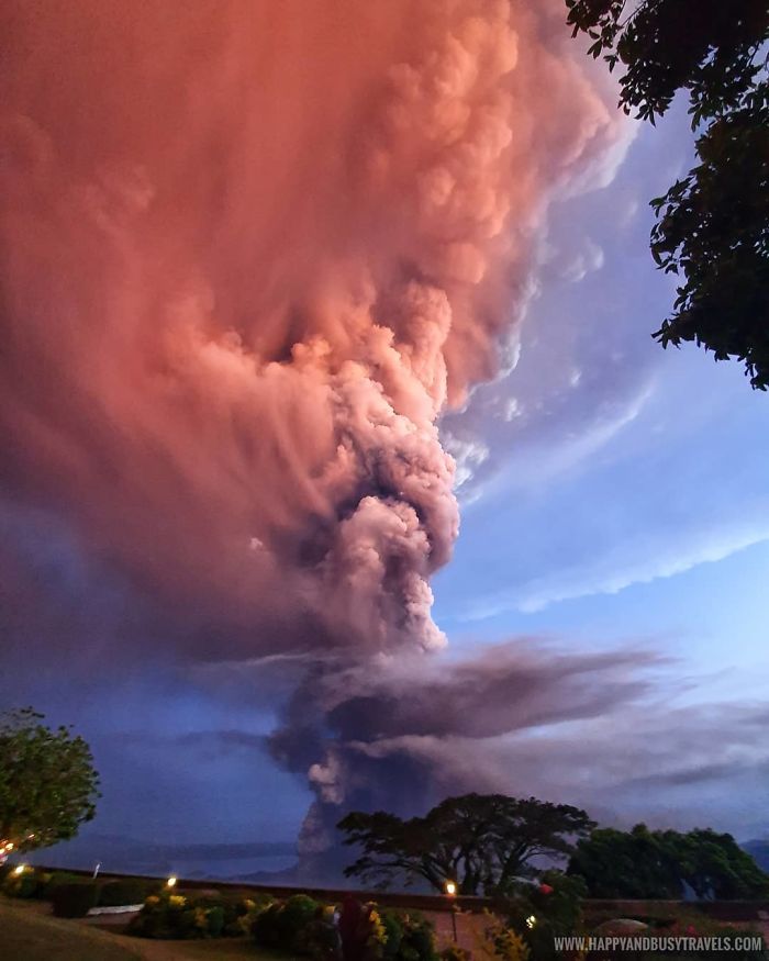 sabervivermais.com - 15 fotos que mostram o poder aterrador do vulcão Taa, que entrou em erupção nas Filipinas