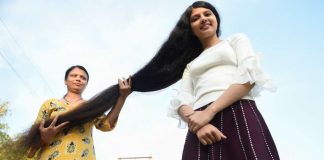 Com o maior cabelo do mundo, adolescente diz levar até uma hora para pentear os cabelos