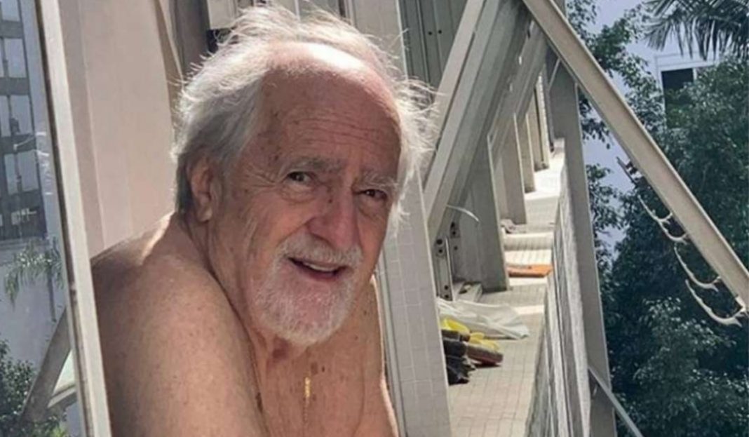 Ary Fontoura diverte famosos com uma legenda bem humorada ao tomar sol na janela