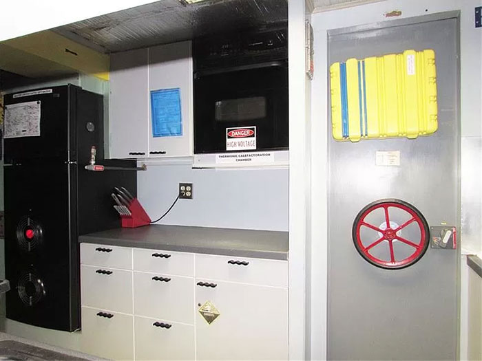 sabervivermais.com - Essa casa parece ser modesta por fora, porém o que surpreende é o seu interior inusitado!