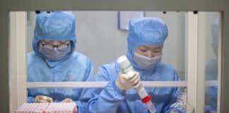 Vacina contra a covid-19 em um ano é a previsão mais “otimista”, segundo Agência Europeia