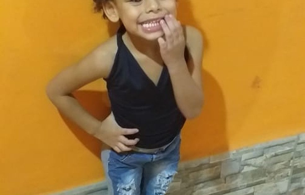 sabervivermais.com - "Foi muita emoção": Completamente cega, menina de 4 anos volta a enxergar após 5 meses