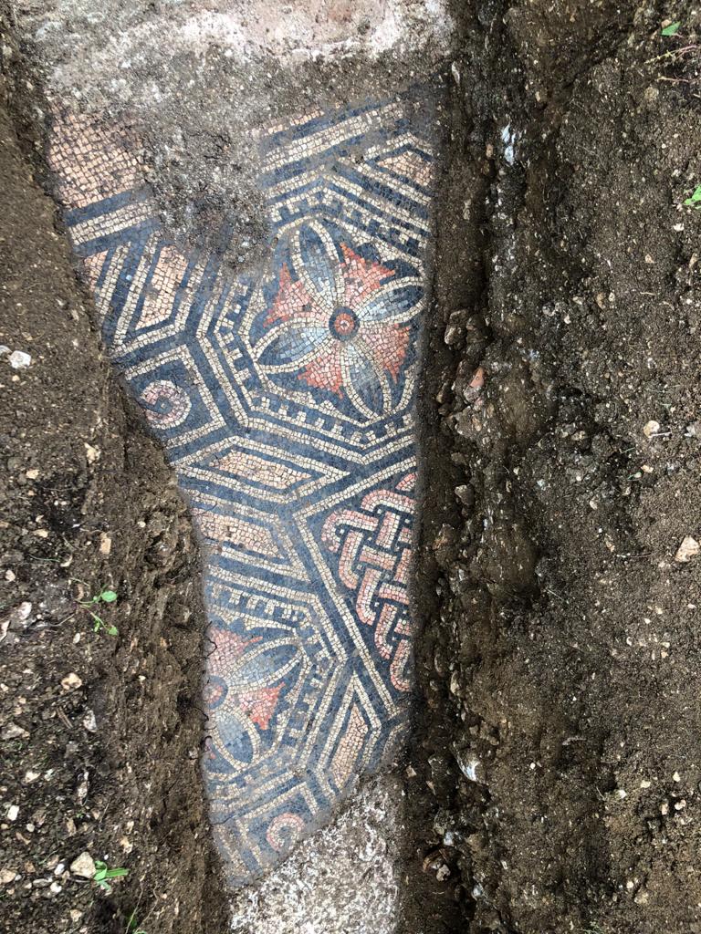 sabervivermais.com - Um magnífico mosaico romano de quase 2.000 anos foi descoberto na Itália
