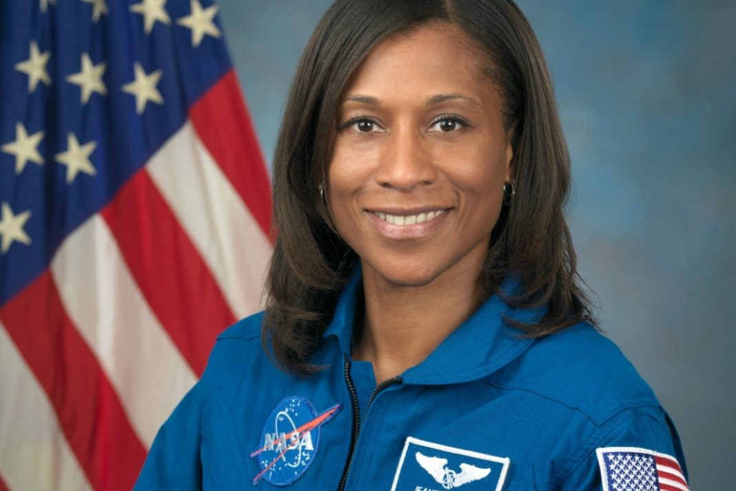 Astronauta será a primeira mulher negra dos EUA, à integrar uma missão longa da Nasa