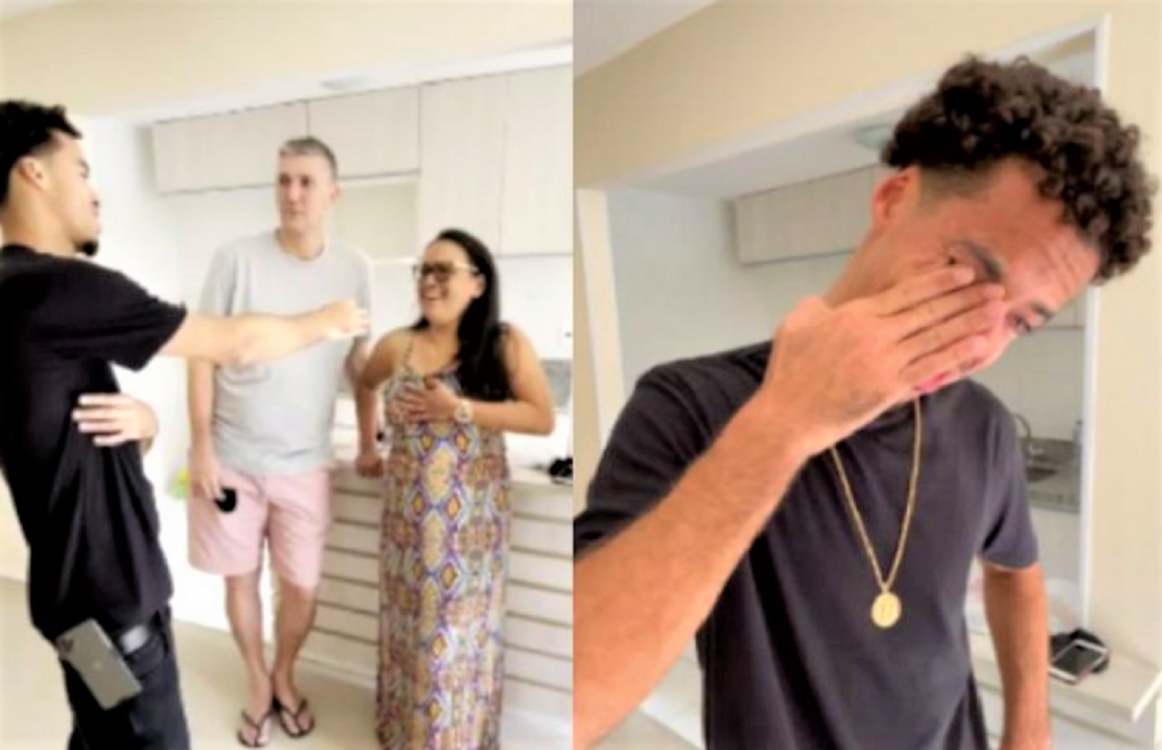 O Rapper L7nnon chora emocionado ao dar apartamento para sua tia que lhe ajudou antes de ser famoso (vídeo)