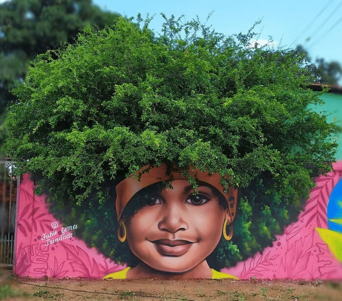 sabervivermais.com - Artista no Brasil viraliza nas Redes Sociais ap&oacute;s usar &aacute;rvores como 'cabelo' para seus retratos de mulheres
