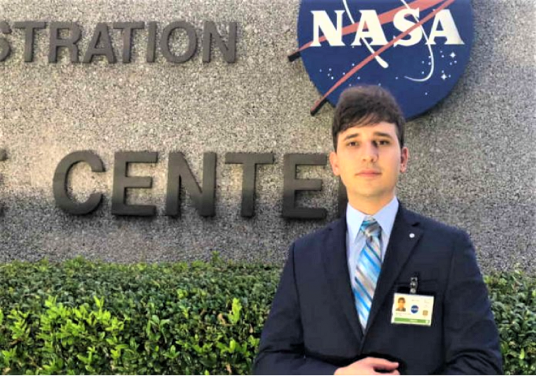 Rapaz que morou nas ruas e passou fome conseguiu emprego na NASA