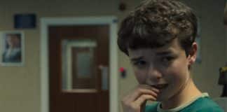 Entenda o Significado oculto do emoji de pílula usado na série Adolescência da Netflix