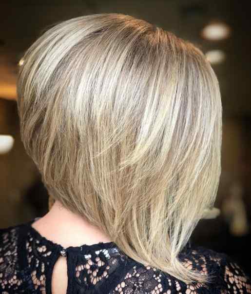 7 Cortes de Cabelo que Estão Fazendo Mulheres 50+ Parecerem 10 Anos Mais Jovens sabervivermais.com - 7 Cortes de Cabelo que Estão Fazendo Mulheres 50+ Parecerem 10 Anos Mais Jovens