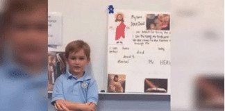 Menino viraliza ao apresentar Jesus Cristo como seu herói em trabalho escolar