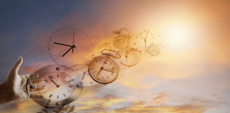 POR QUE O TEMPO PARECE PASSAR MAIS RÁPIDO À MEDIDA QUE ENVELHECEMOS? A CIÊNCIA EXPLICA!