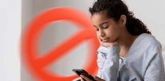 Dinamarca aprova lei radical e proíbe menores de 15 anos de usarem redes sociais