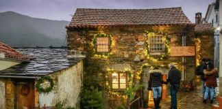A aldeia portuguesa que virou um conto de Natal e está emocionando o planeta