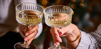 Quer mãos mais bonitas no Ano Novo? aposte nessas 3 cores de esmalte