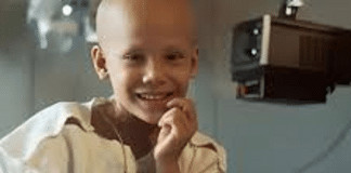 O menino que venceu o câncer “incurável”: caso único desafia a medicina mundial
