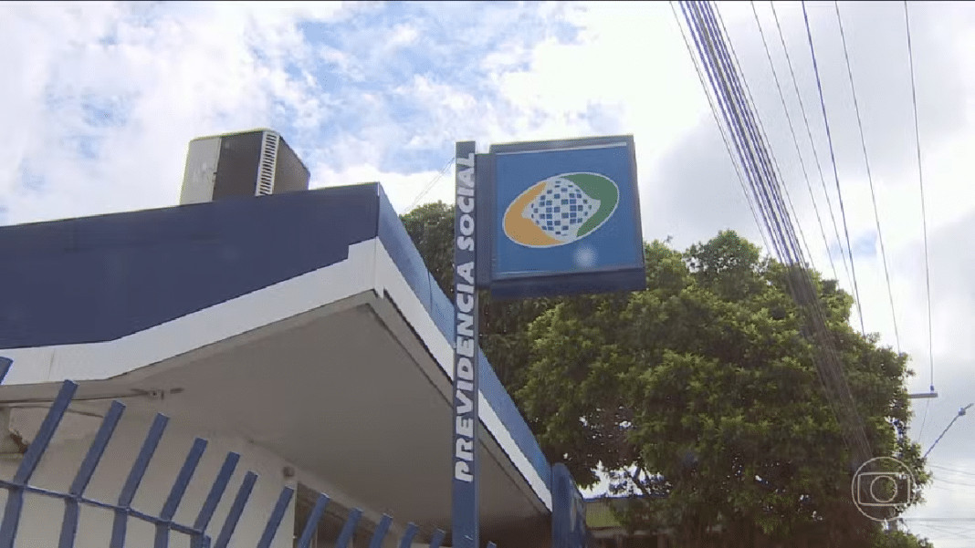 Precisa do INSS? Veja por que os atendimentos pararam em todo o Brasil
