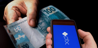 PIX vai mudar em fevereiro: novas regras do Banco Central prometem dificultar golpes e impactar milhões de brasileiros