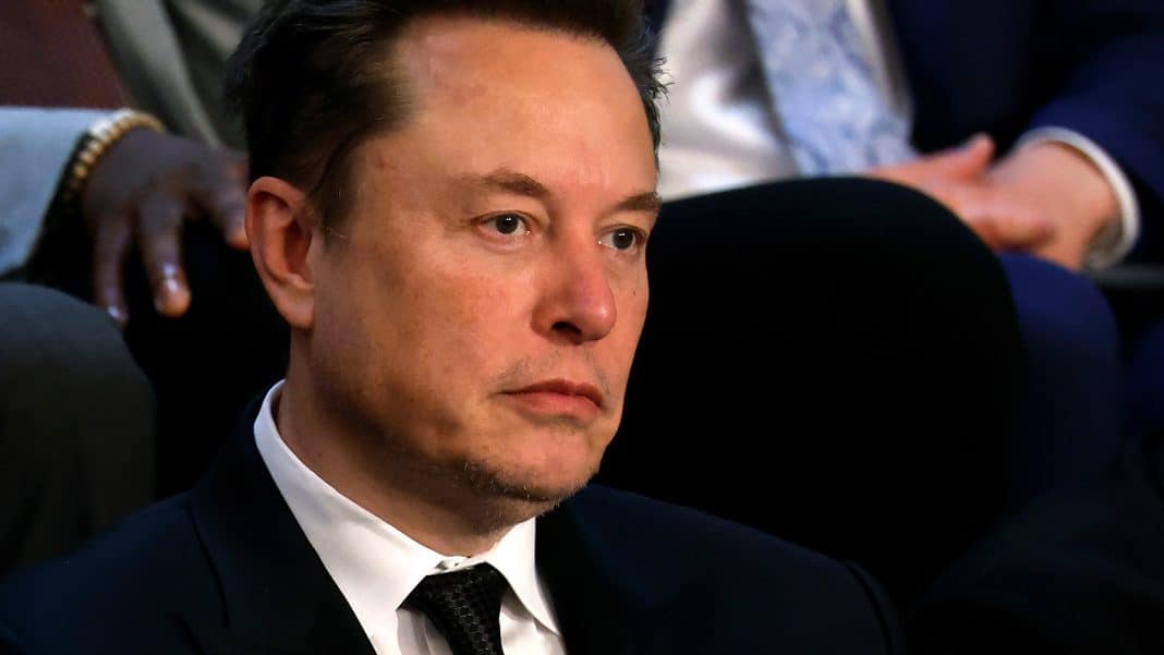 Elon Musk faz alerta bombástico — a IA pode desaparecer mais cedo do que imaginamos
