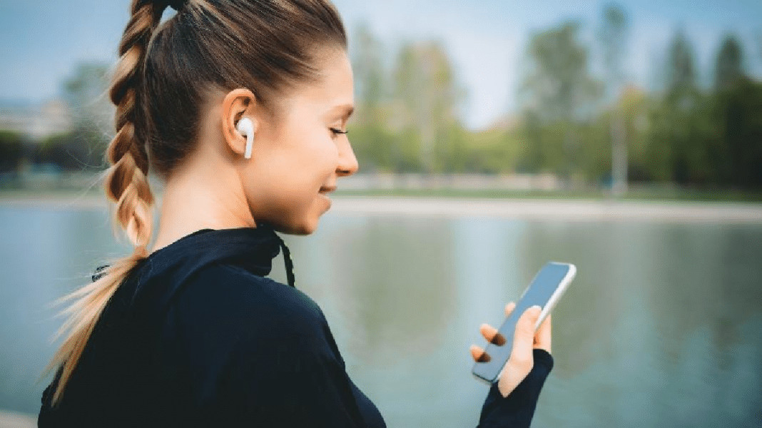 Fones de ouvido estão causando distúrbios cerebrais:  VERDADE OU BOATO?