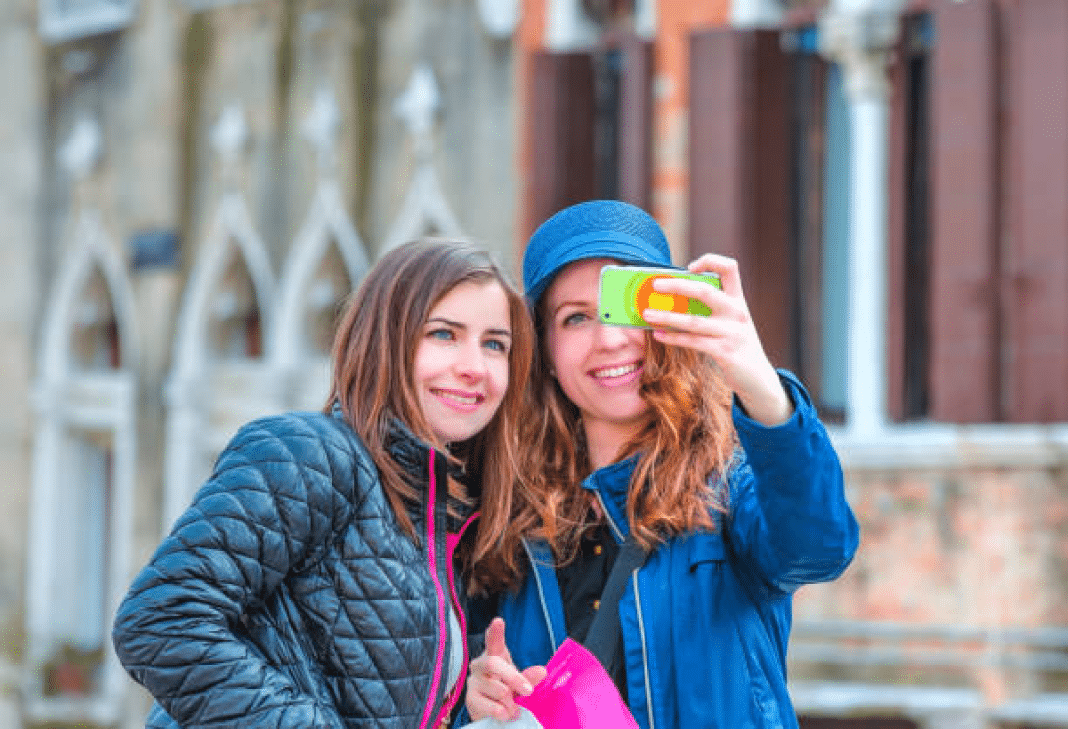 Não ter amigos é normal? O que a psicologia revela sobre quem vive sem vínculos próximos