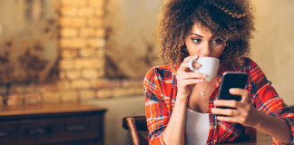 Prefere texto a áudio? A psicologia explica o que isso diz sobre sua personalidade